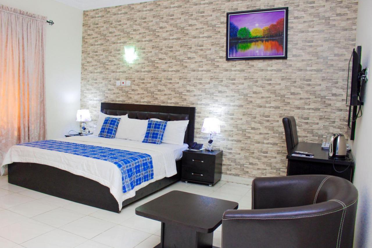 Peace Media Hotels Abuja Exteriör bild